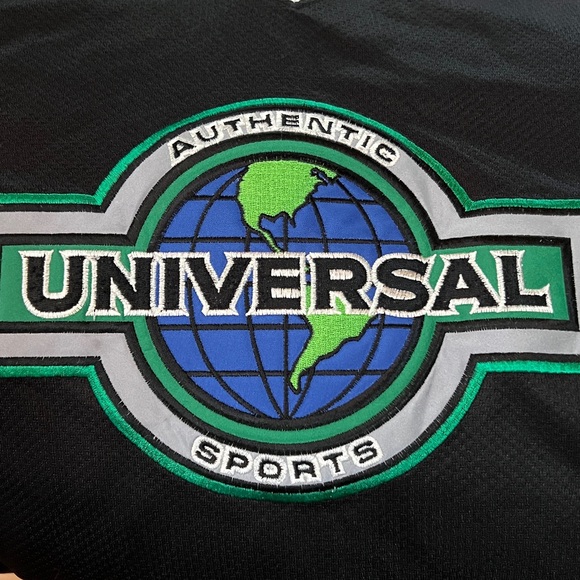 90s Universal Studios Hockey Jersey L Vintage - Picture 5 of 6